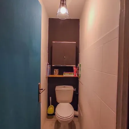 아파트 6 Personnes + Parking Gratuit + Wifi *